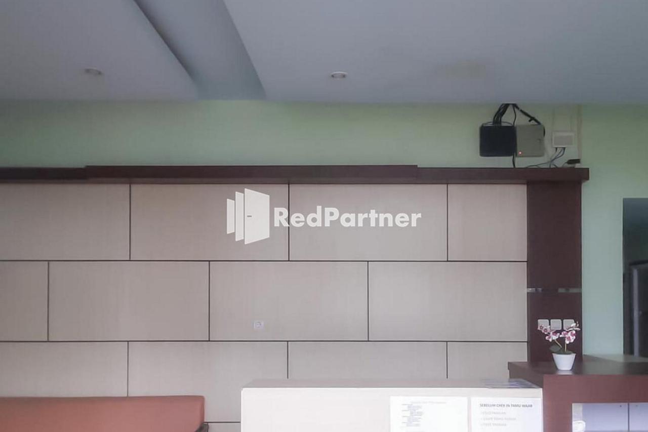Guest House Anak Raja Pangkalan Bun Syariah Mitra Reddoorz Exterior foto